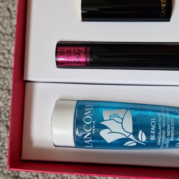 Lancome New, unused gift set. Bi-facil 30ml, Monsieur Big Mascara, Lipstick - Picture 4 of 5